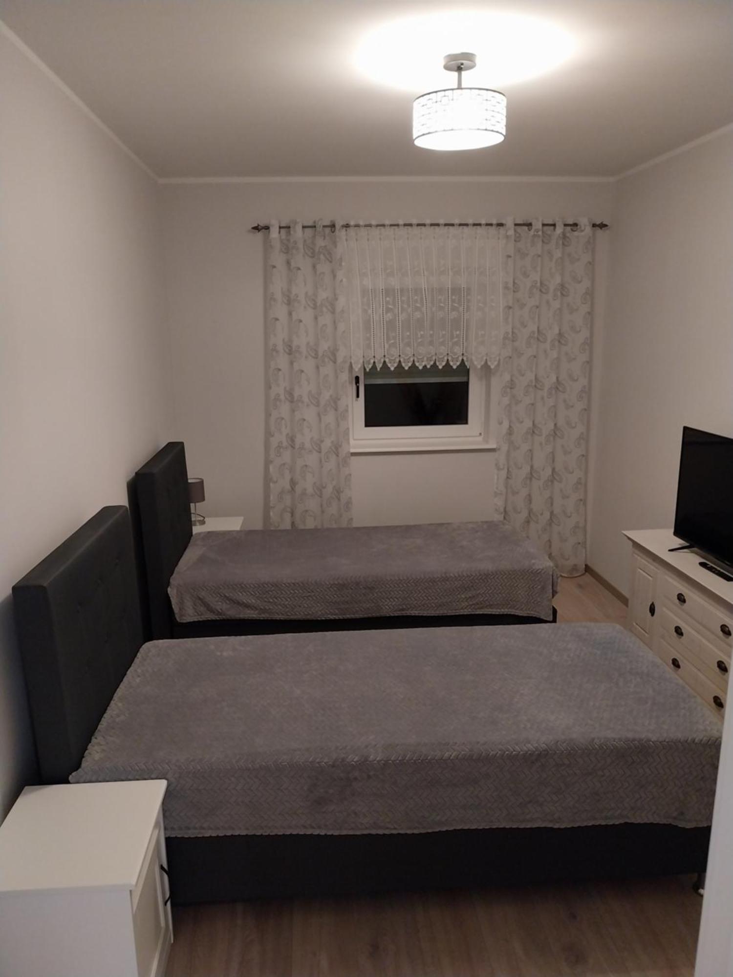 Ferienwohnung Lindenblick Ahrensfelde Esterno foto