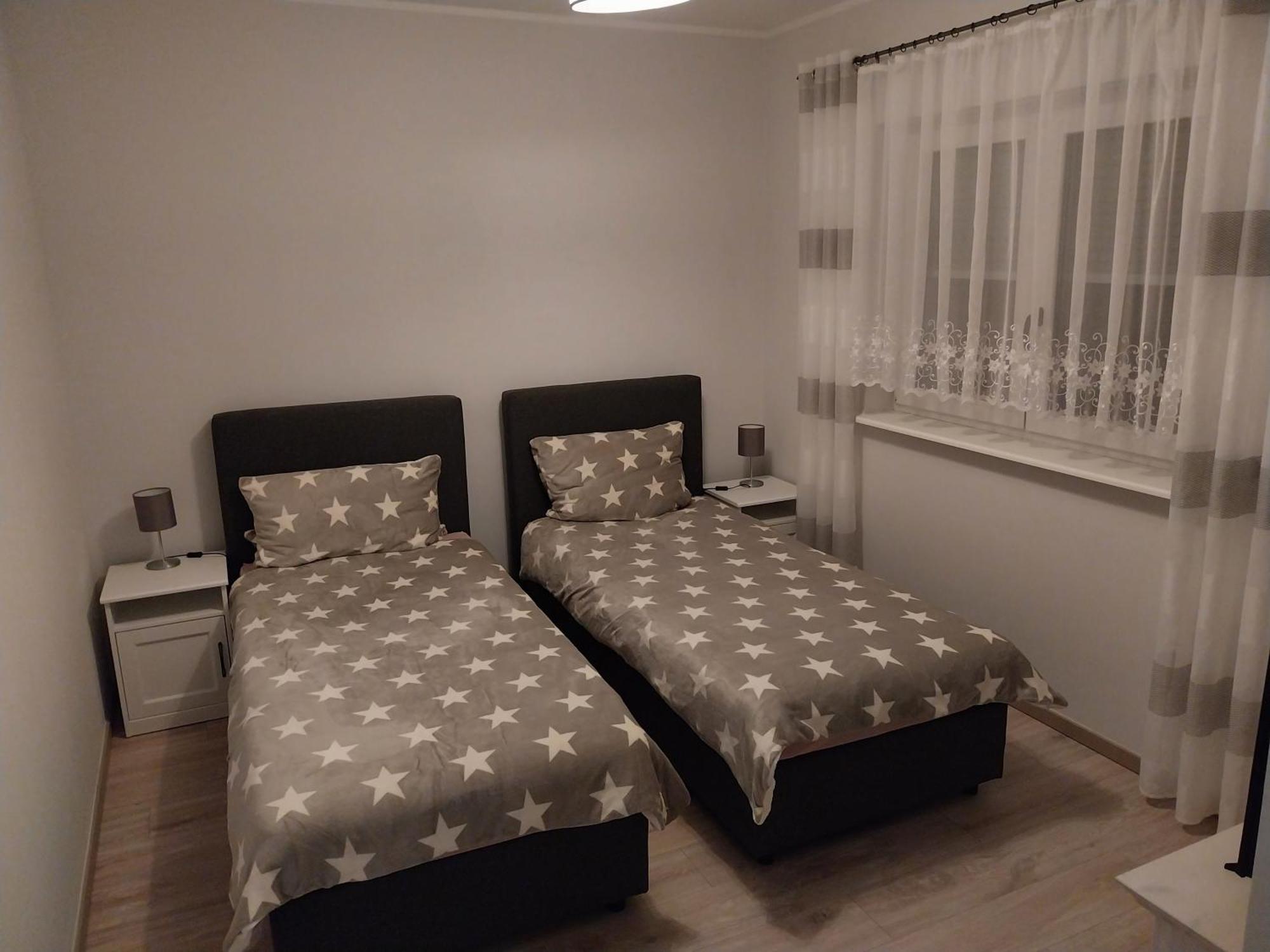 Ferienwohnung Lindenblick Ahrensfelde Esterno foto